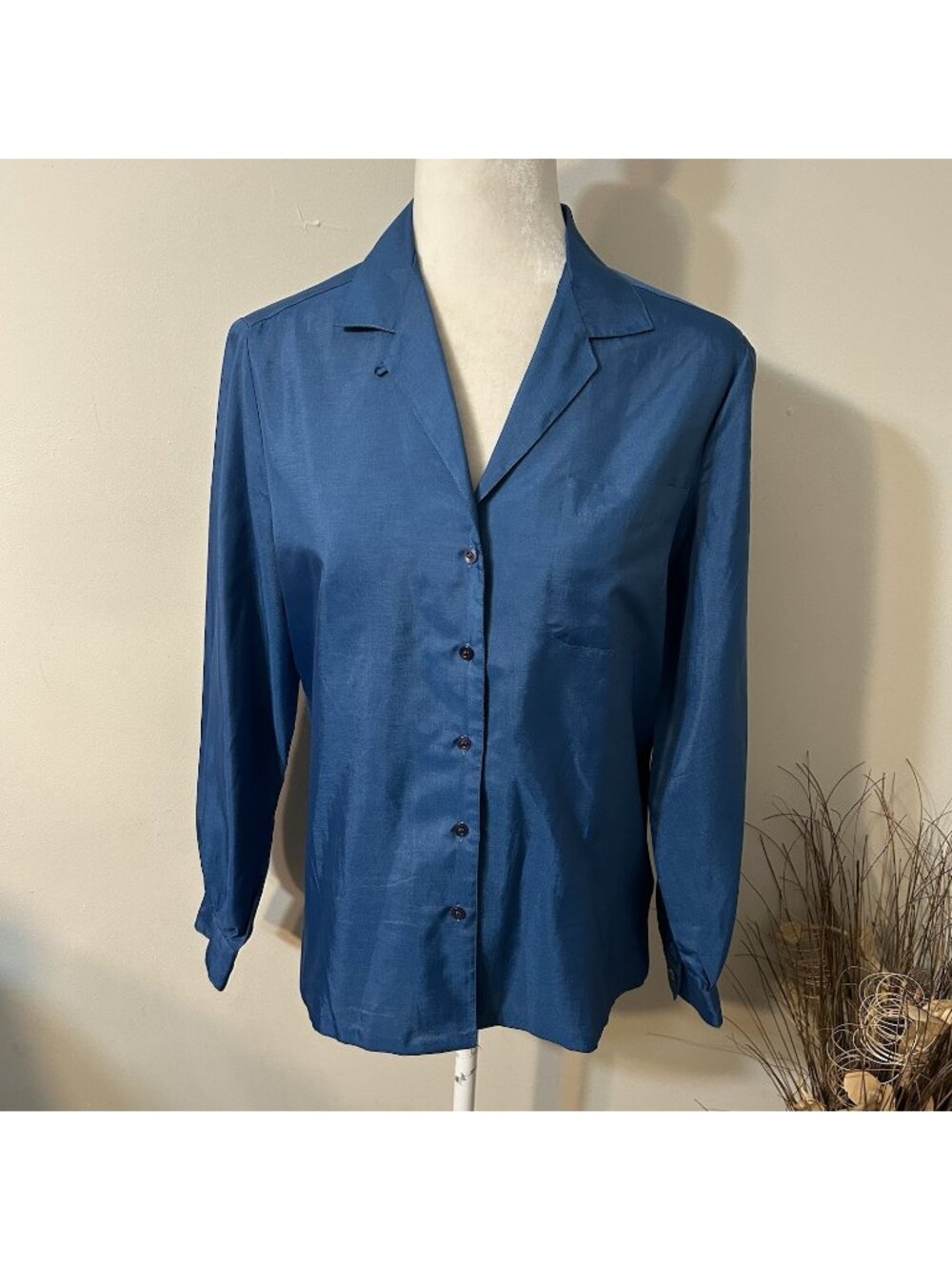 Vtg Silkhana Supreme by Lady Manhattan Button Up Blouse Blue Long Sleeve Sz 10
